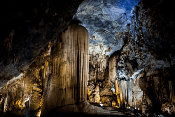 Hue- Phong Nha- Paradise cave- Hue- Culture Pham Travel