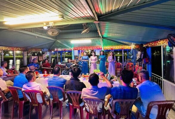 Perfume River- Culture Pham Travel