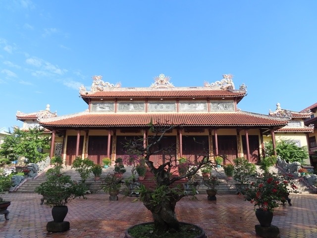 Tu Dam pagoda in Hue