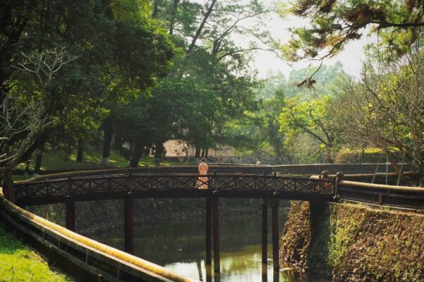 Tu Duc Tomb- Culture Pham Travel