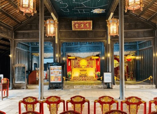 Tu Duc Tomb- Culture Pham Travel