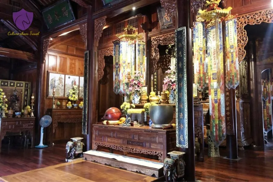 Tu Hieu Pagoda Architecture - Culture Pham Travel