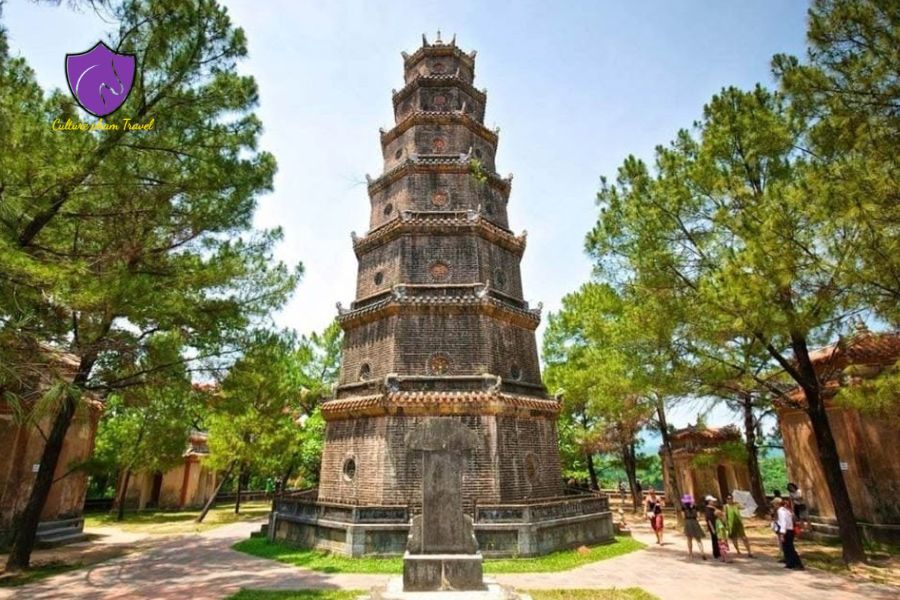 Pagoda Thien Mu Hue - Culture Pham Travel
