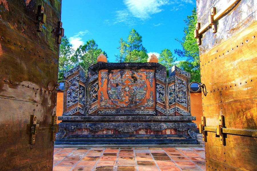 Tomb Of Emperor Tuc Duc-Culture Pham Travel