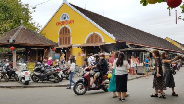 Hoi An Market-Things to do in Hoi an-Culture Pham Travel
