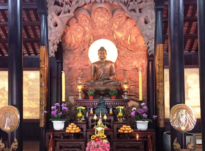 Hue Buddhist Tour- Culture Pham Travel