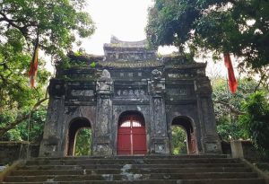 Bao Quoc Pagoda- Culture Pham Travel
