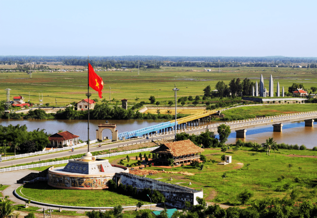 Hien Luong Bridge- Ben Hai River- Culture Pham Travel