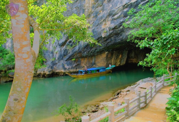 Phong Nha Cave- Culture Pham Travel