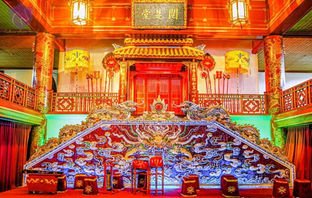 Duyet Thi Duong- Hue Royal Theater- Culture Pham Travel