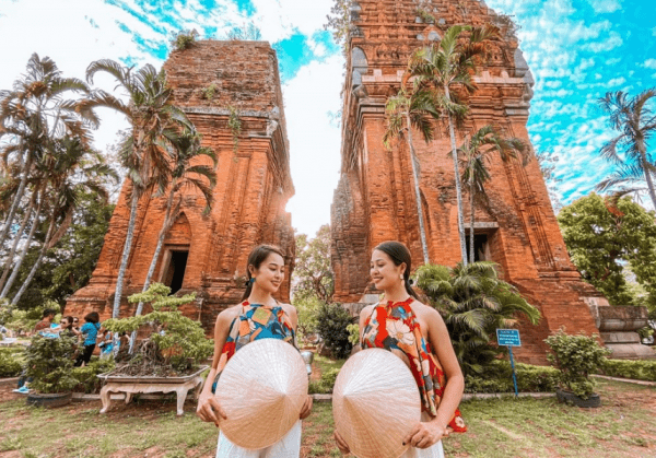 Nha Trang To Quy Nhơn Private Car - Culture Pham Travel