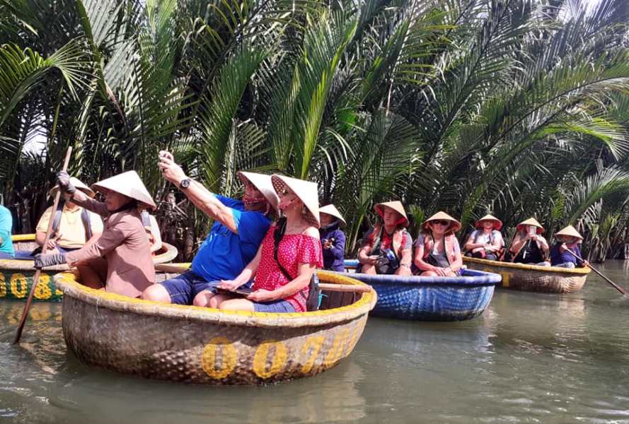 Hoi An Basket Boat Tour- Culture Pham Travel