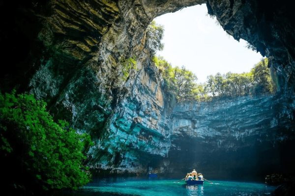 Phong Nha Cave And Dark Cave Tour 1 Day - Culture Pham Travel