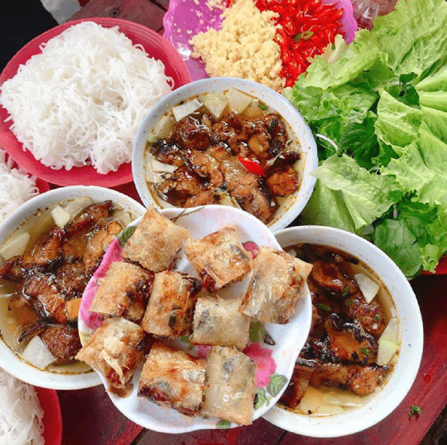 best bun cha in Hanoi-culture pham travel
