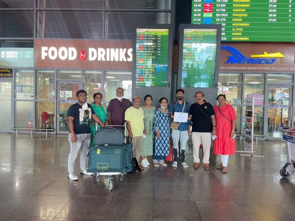 Danang Airport To Hoian By Limousine