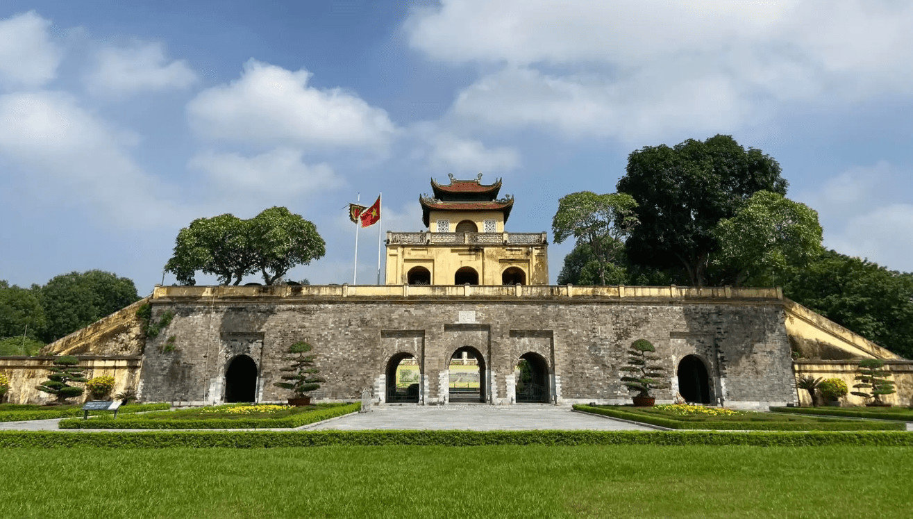 Imperial Citadel of Thang Long - One Pillar Pagoda