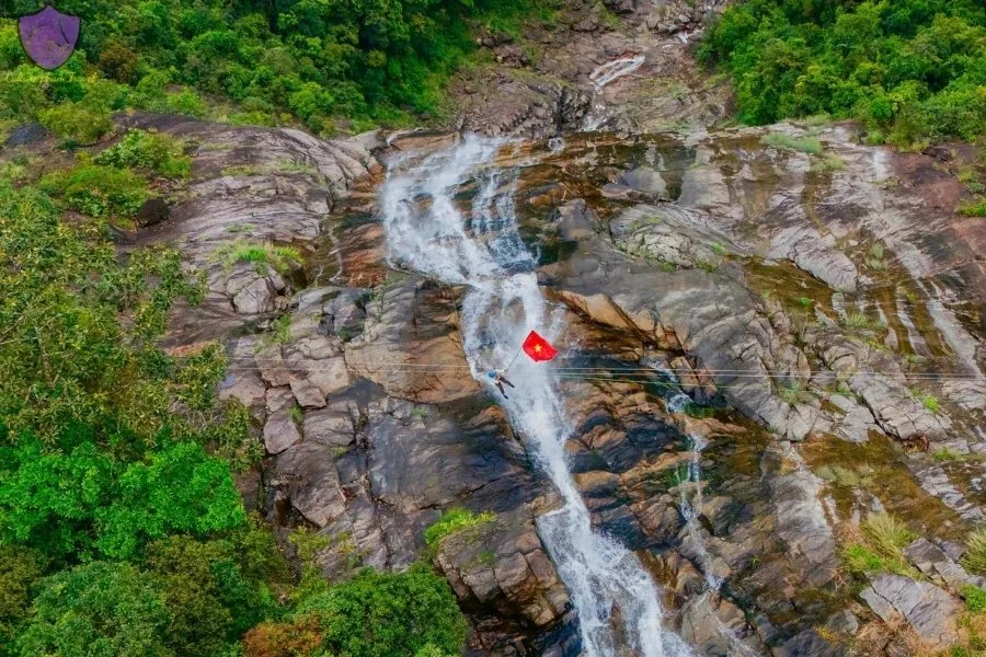 Do Quyen Waterfall In Bach Ma National Park - Culture Pham Travel 