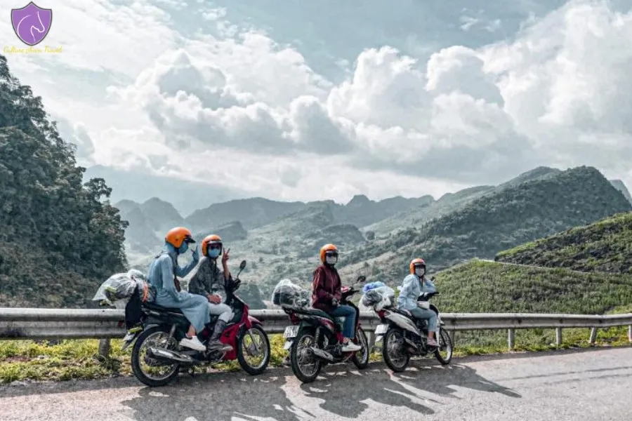 Do Quyen Waterfall In Bach Ma National Park - Culture Pham Travel 