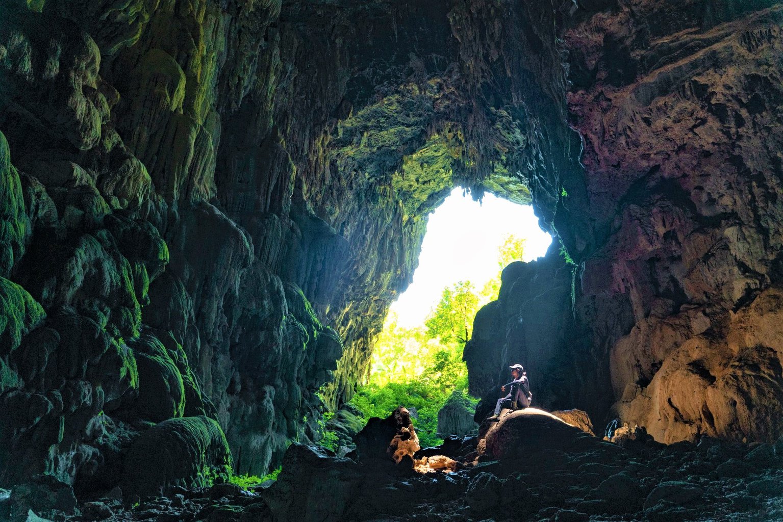 Elephant Cave & Ma Da Valley Jungle Trek 1 Day-Culture Pham Travel