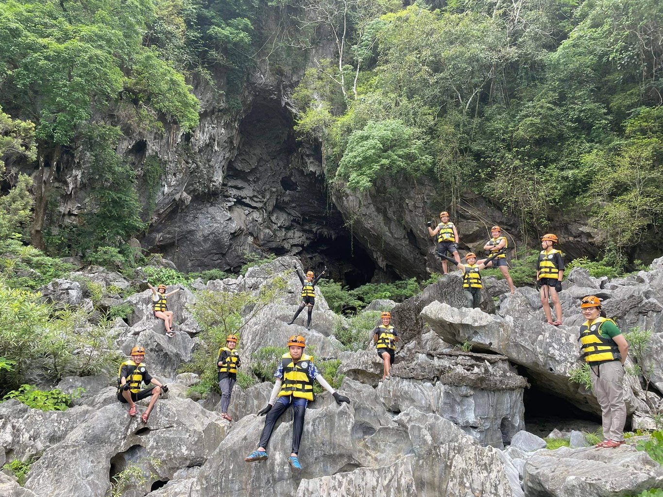 Elephant Cave & Ma Da Valley Jungle Trek-Culture Pham Travel
