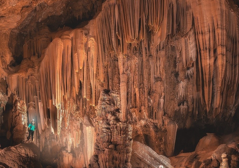 Hung Thoong Cave Exploration-Culture Pham Travel