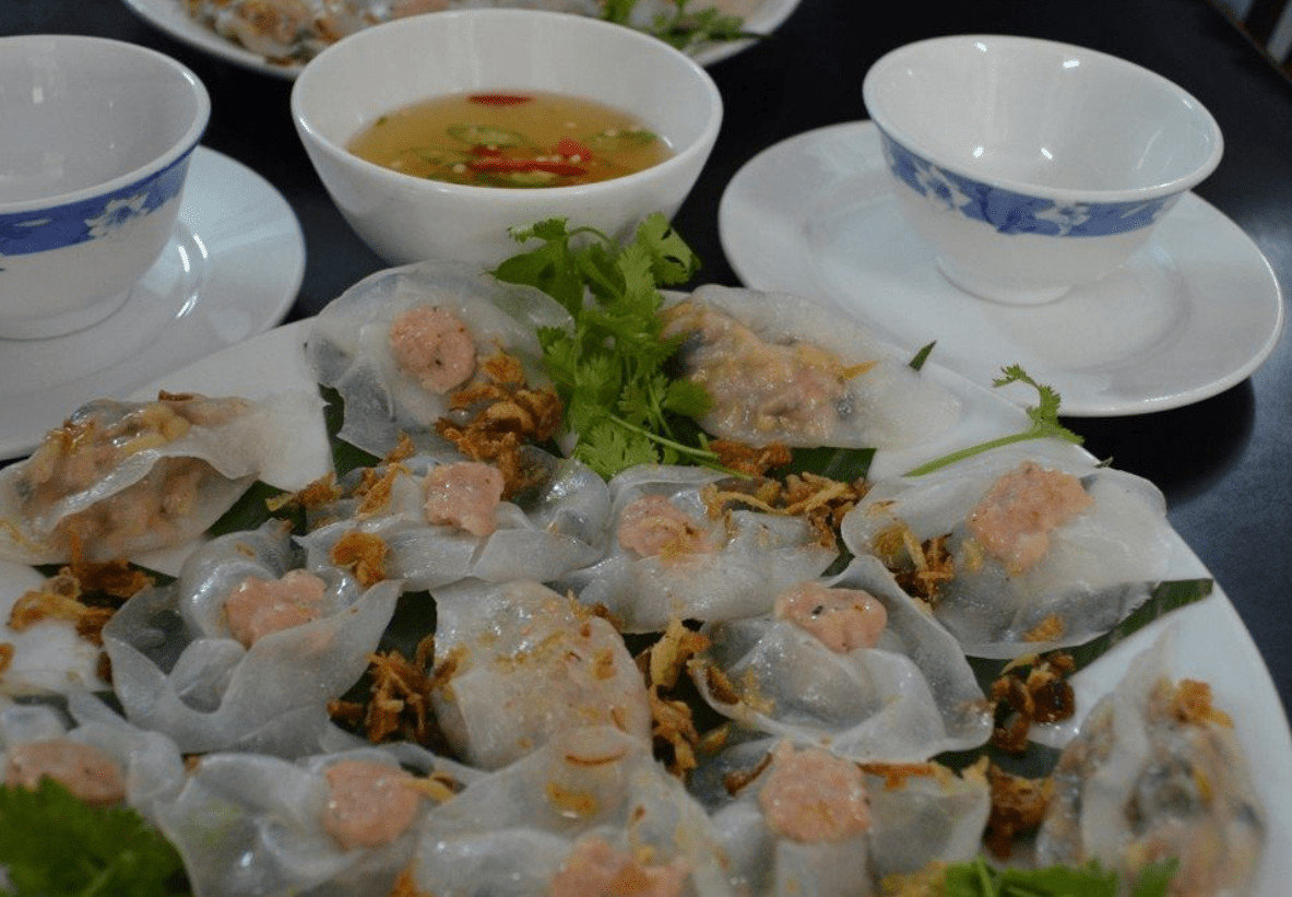 restaurants in hoi an old town-Culture Pham Travel