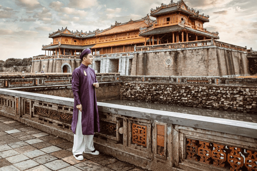 Thai Hoa Palace - Culture Pham Travel