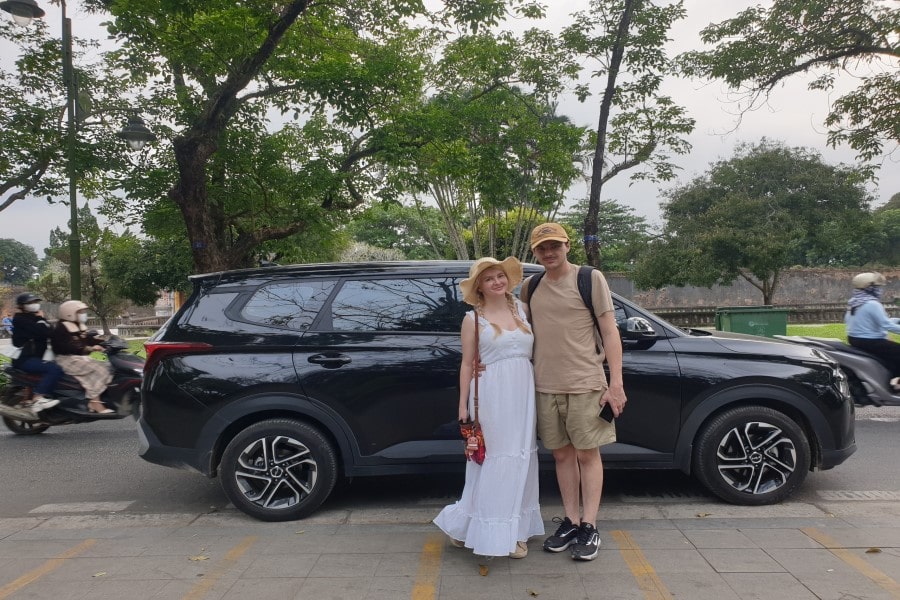 Hue To Lao Bao Border Private Car- Visa Run