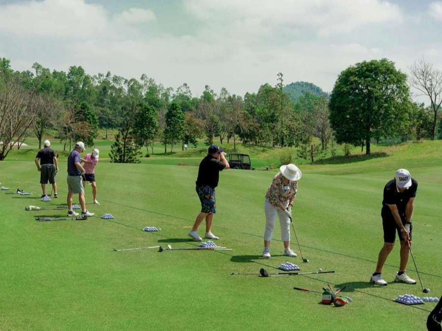 best golf course in Danang-Culture Pham Travel 