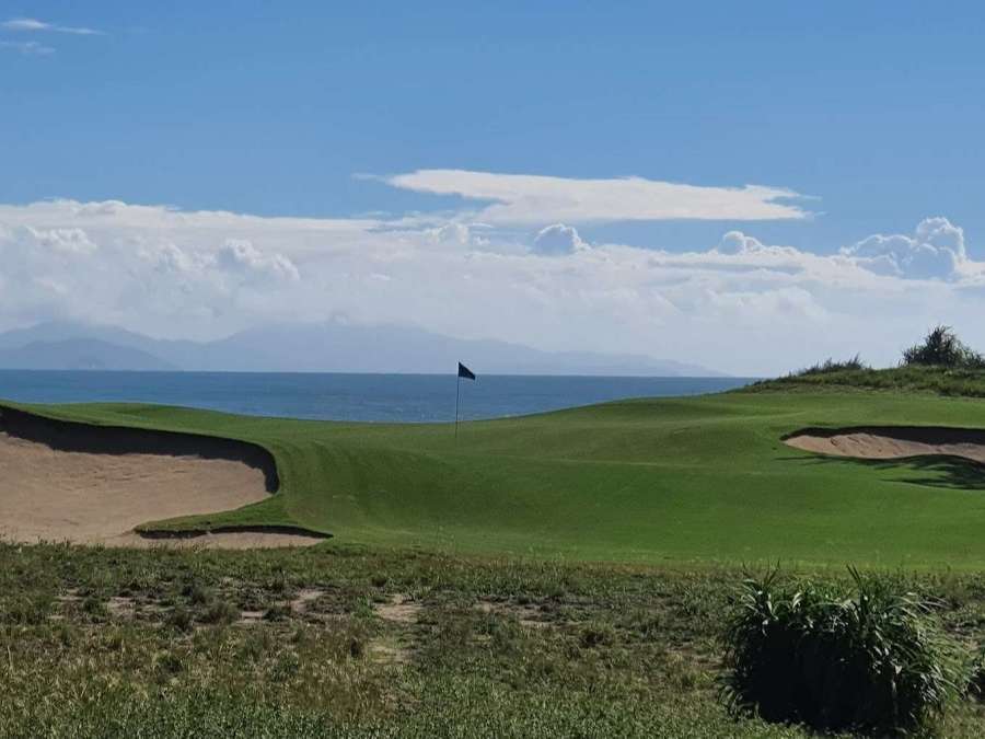 best golf courses in Danang-Culture Pham Travel