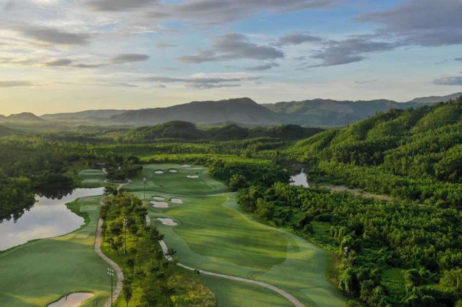 Bana Hills golf club-Culture Pham Travel