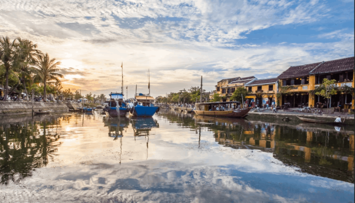 Central Vietnam Tour Package 7 Days - Culture Pham Travel