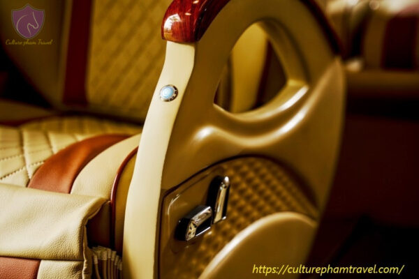 Hanoi to Ninh Binh Limousine- Hanoi Luxury Car - Image 4