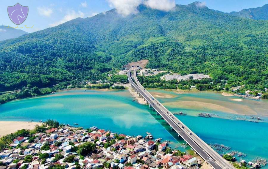 Chan May Port To Ba Na Hills Private Car Transfer - Image 7