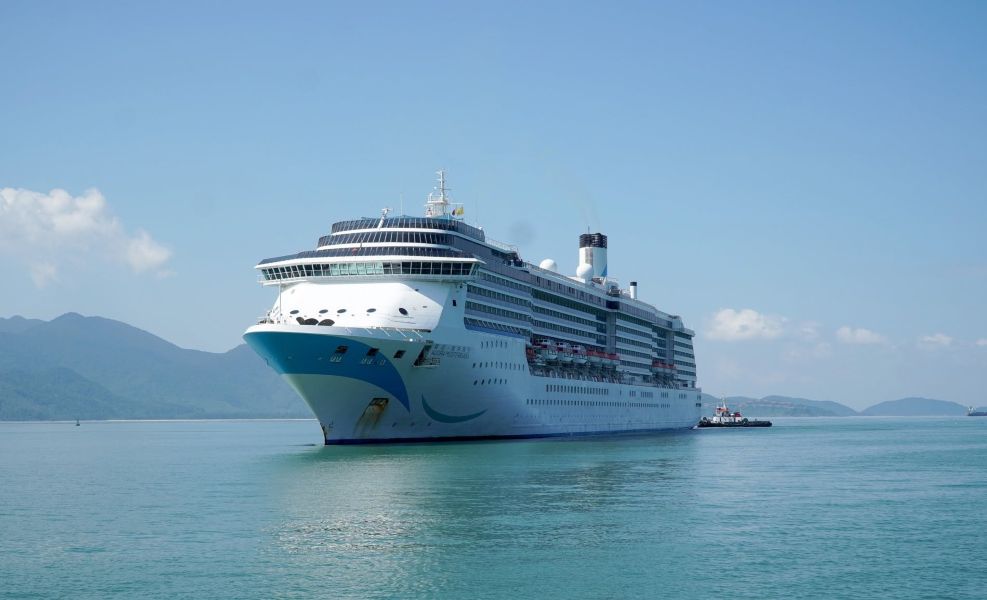 Chan May Port to Hoi An private car- Culture Pham Travel