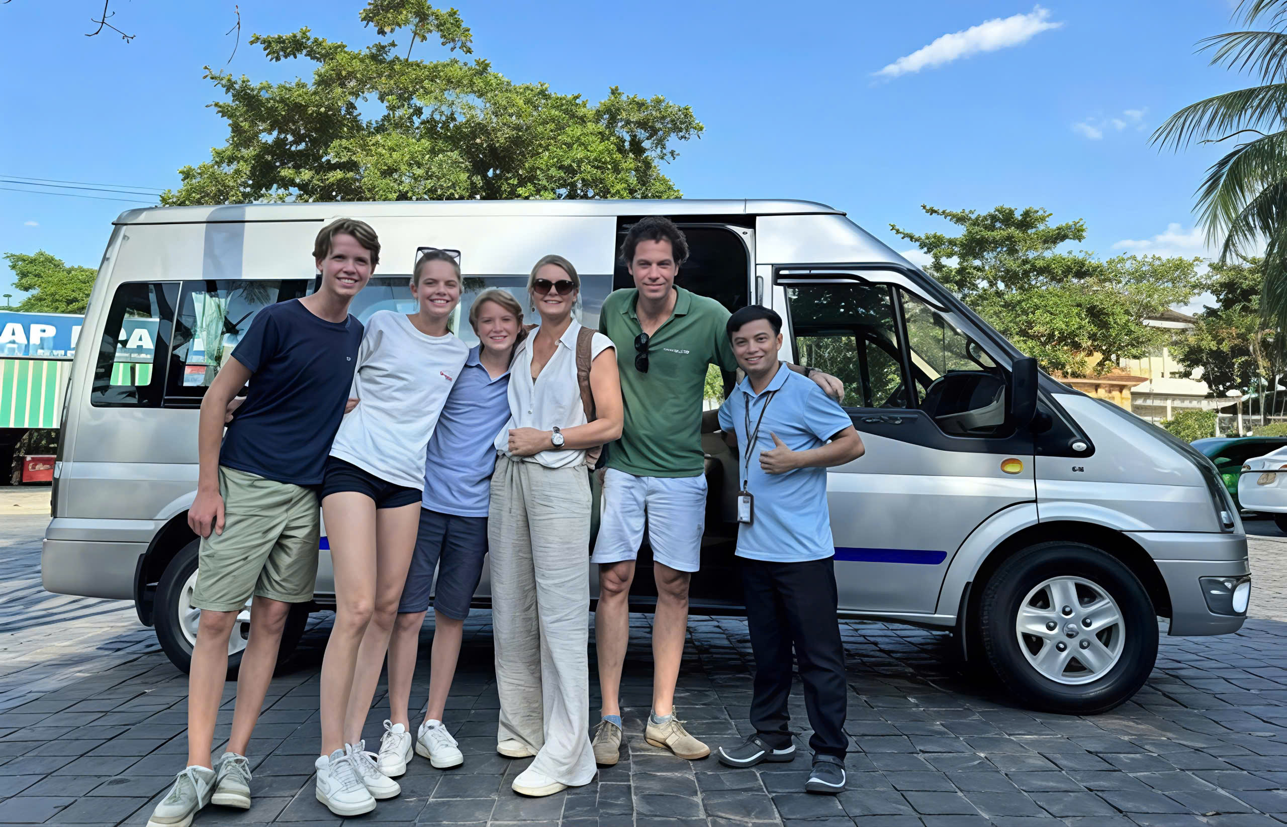 Da Nang to Ba Na Hills private car- Culture Pham Travel