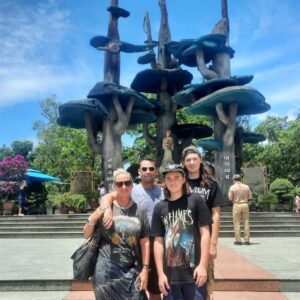 Da Nang to Dong Hoi by private car- Culture Pham Travel