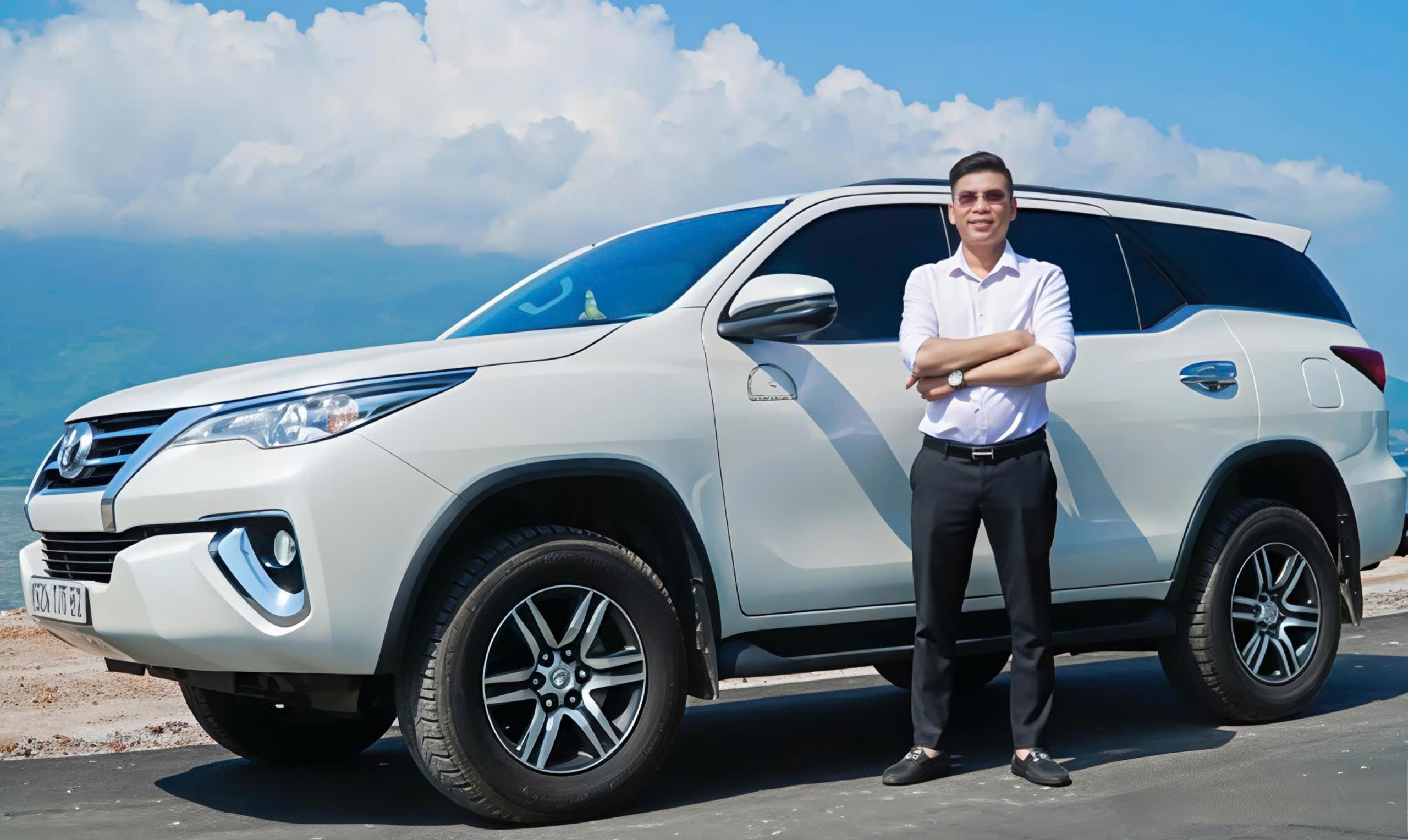 Hanoi to Moc Chau private car- Culture Pham Travel