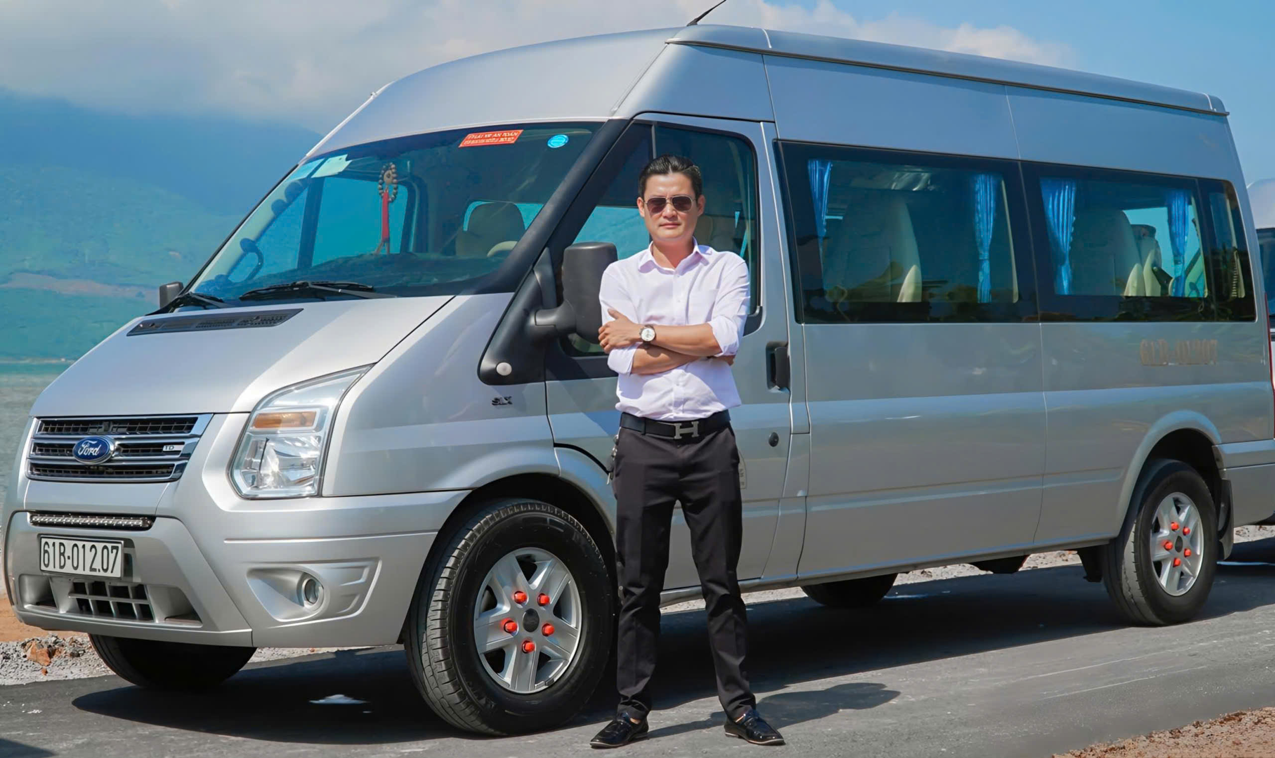 Hanoi to Moc Chau private car- Culture Pham Travel