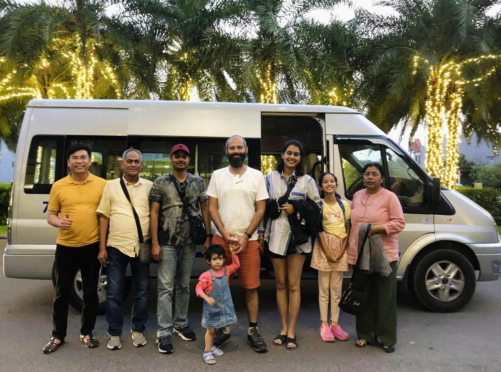 Hanoi to Moc Chau private car- Culture Pham Travel
