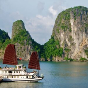 Car From Hai Phong To Halong Bay - Culture Pham Travel