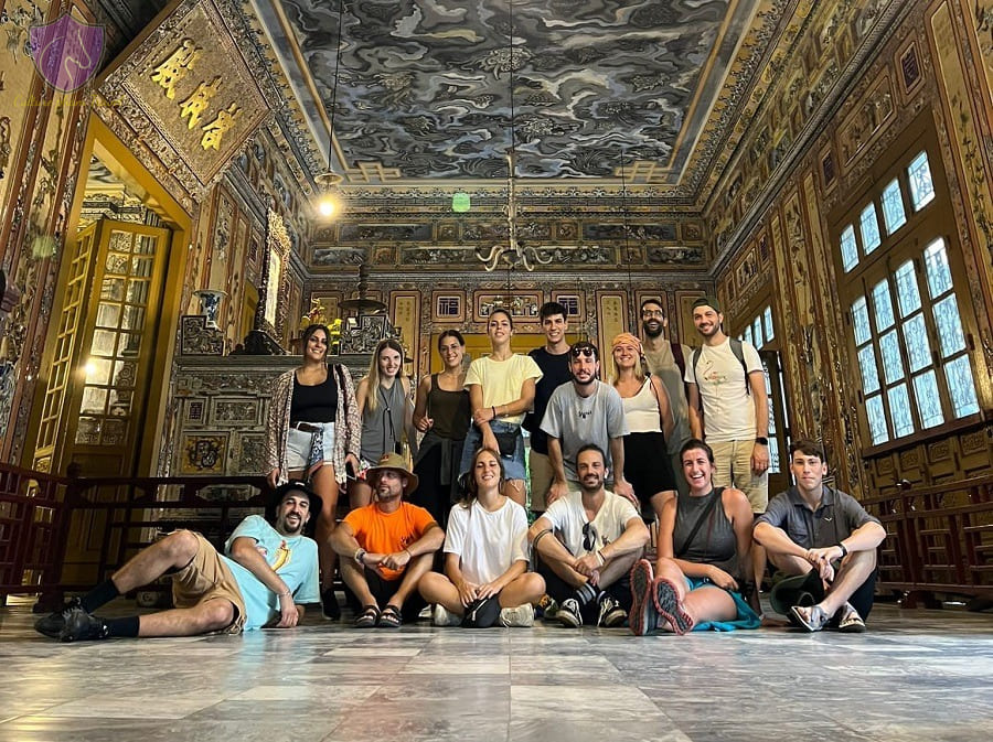 Khai Dinh tomb-Culture pham Travel