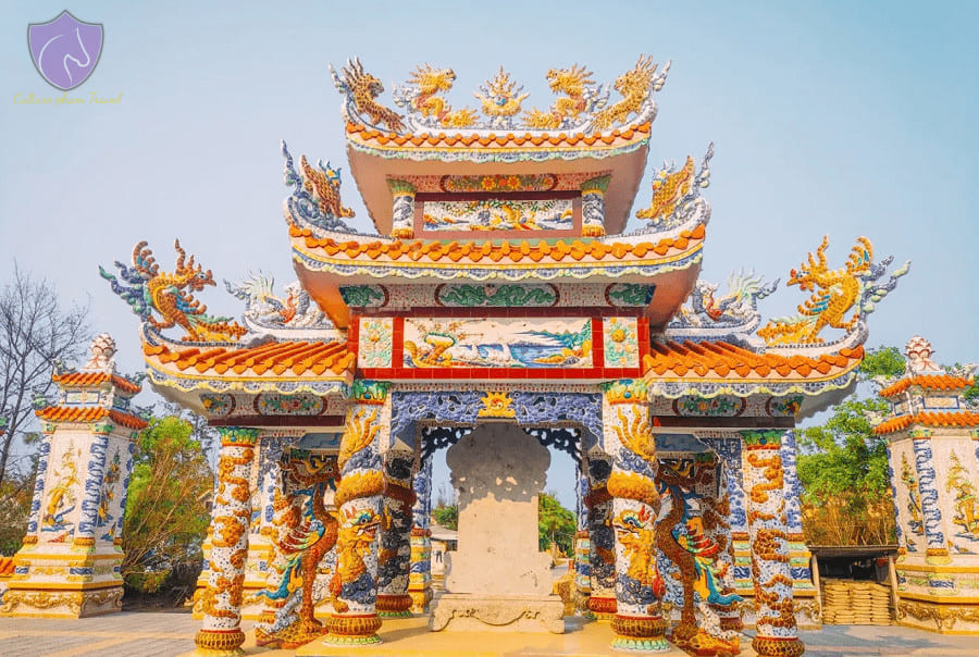 city of ghosts Hue-Culture Pham Travel