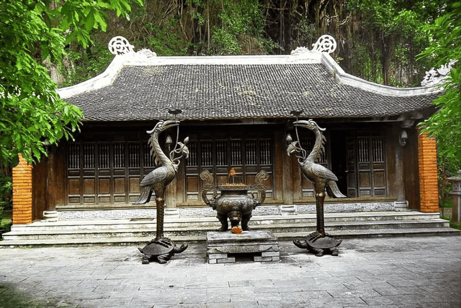 Vietnamese worshiping culture- Culture Pham Travel