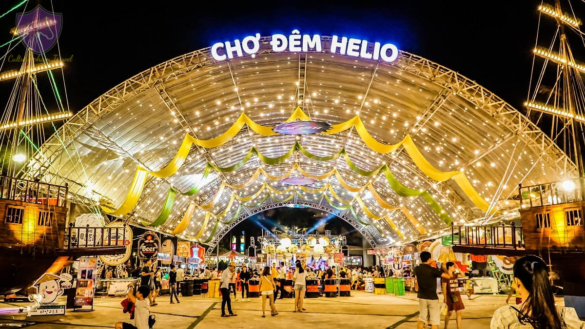 Helio Night Market- Things to do in Danang- Culture Pham Travel