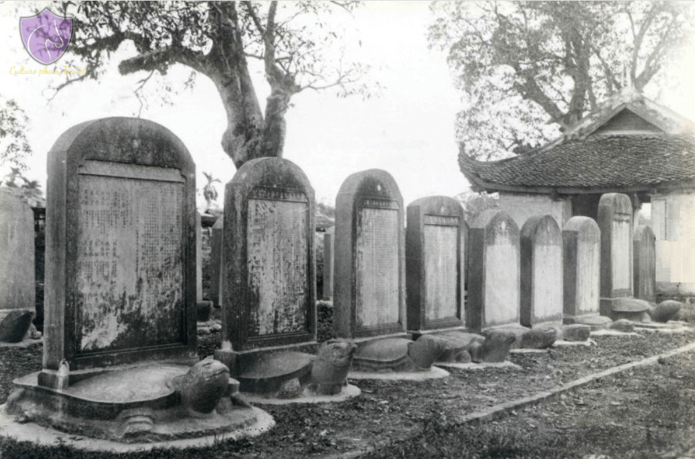 Van Mieu Quoc Tu Giam Hanoi-Culture Pham Travel