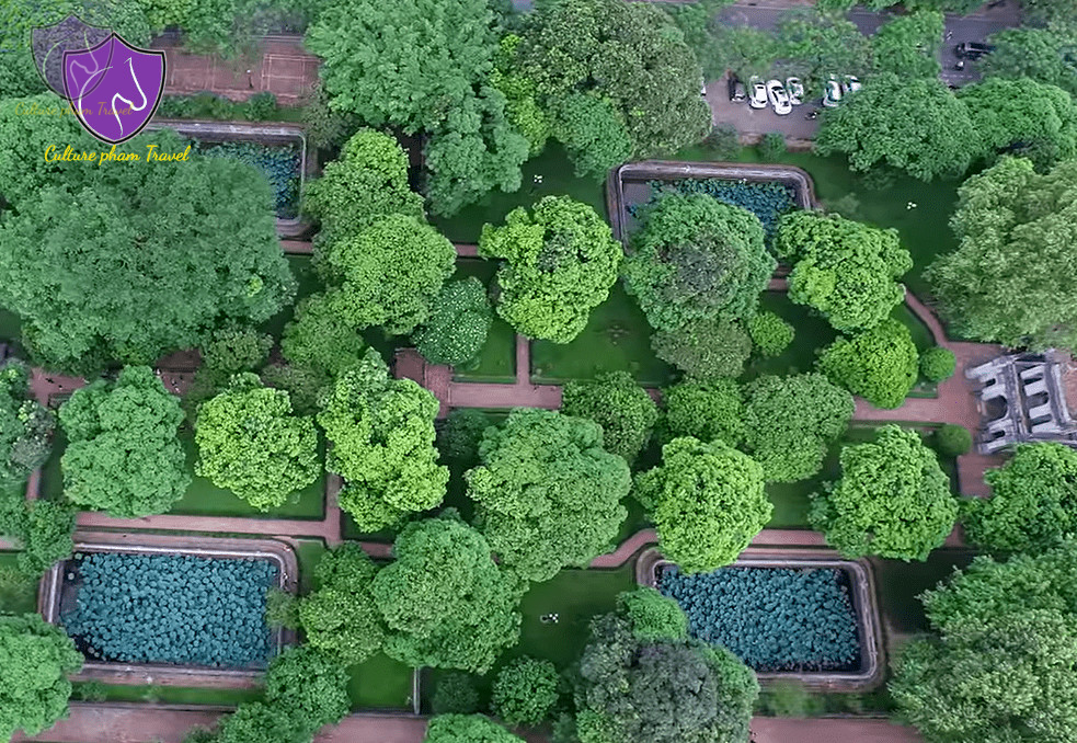 famous temple in vietnam-Culture Pham Travel