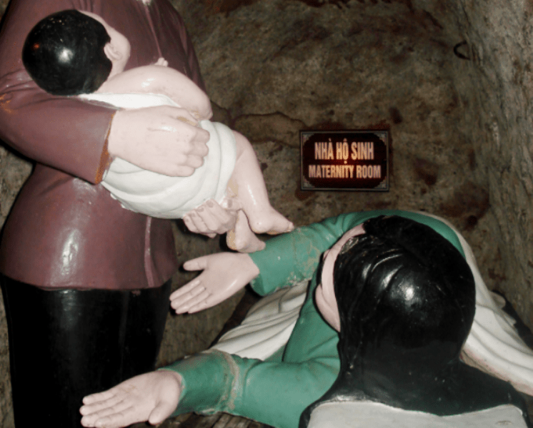 Hue DMZ Tour- Culture Pham Travel