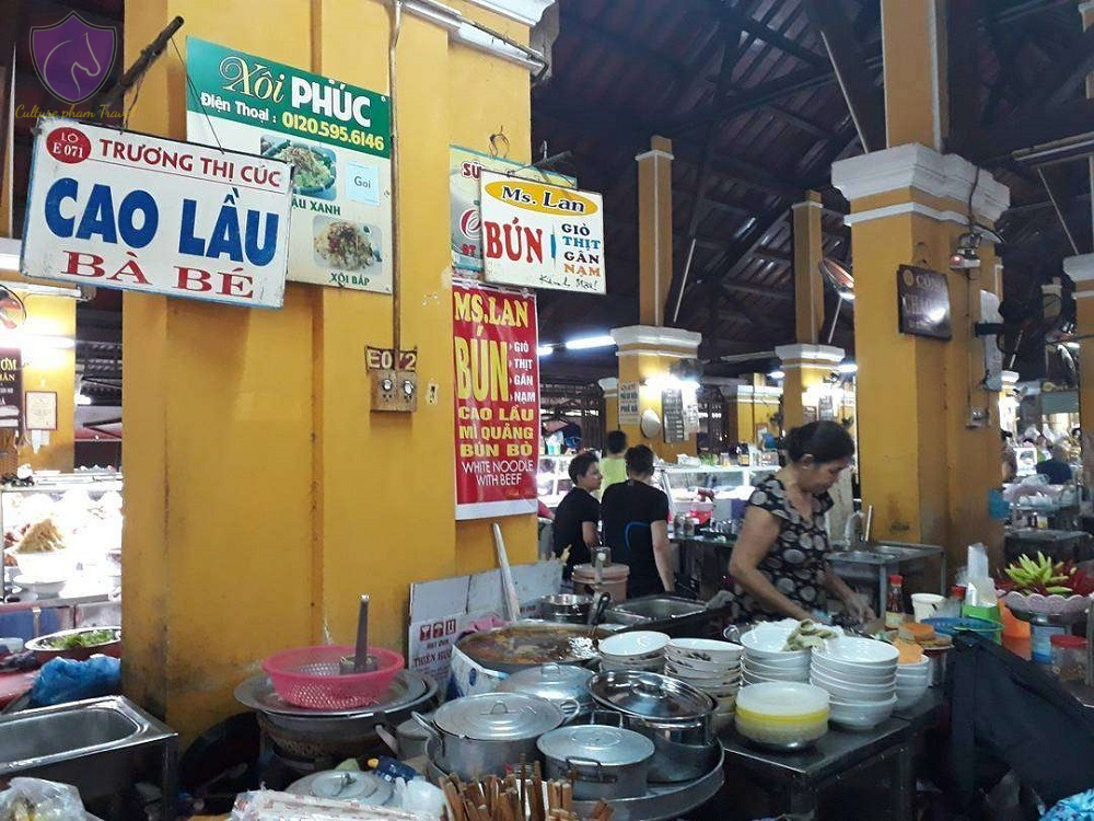 Best Cao Lau in Hoi An-Culture Pham Travel