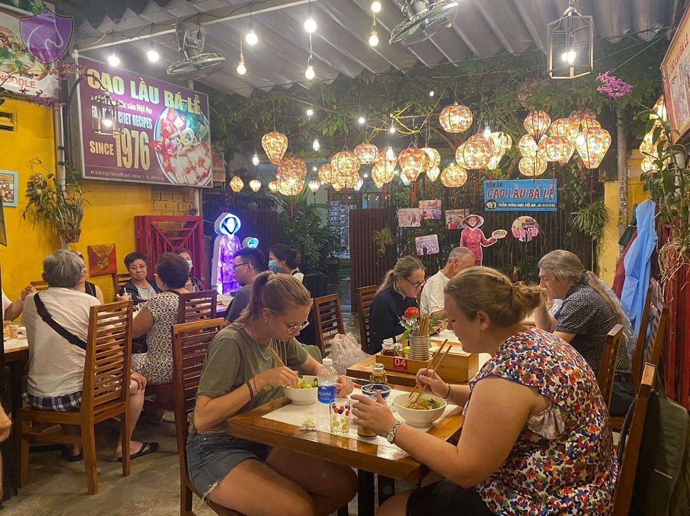 Best Cao Lau Hoi An-Culture Pham Travel